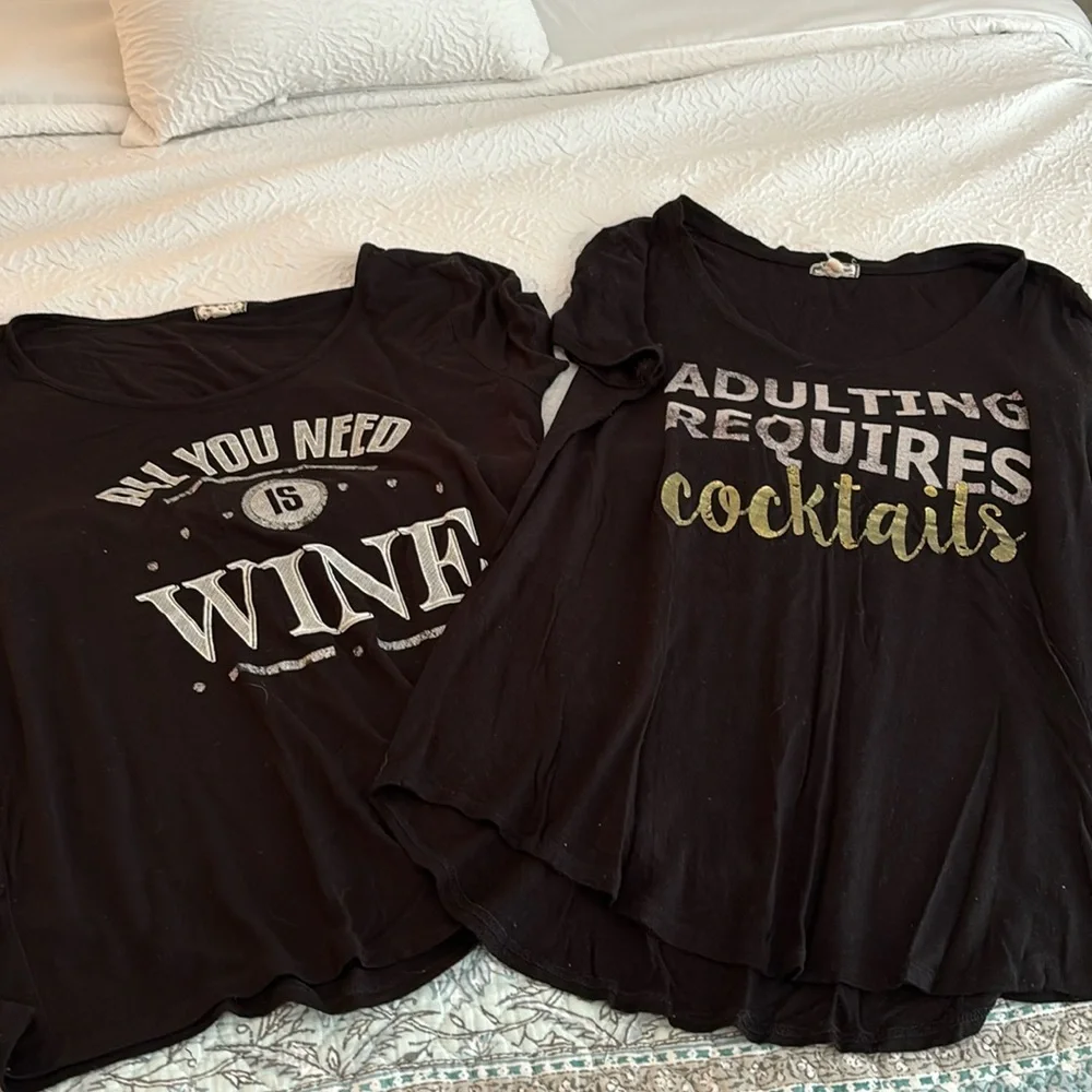 Tees bundle - Picture 1 of 6
